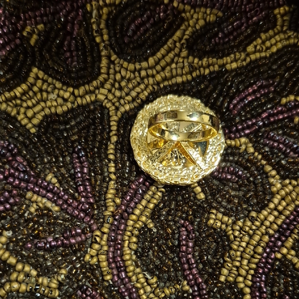 Gold Coin-Inspired Statement Ring - Picture 4 of 5